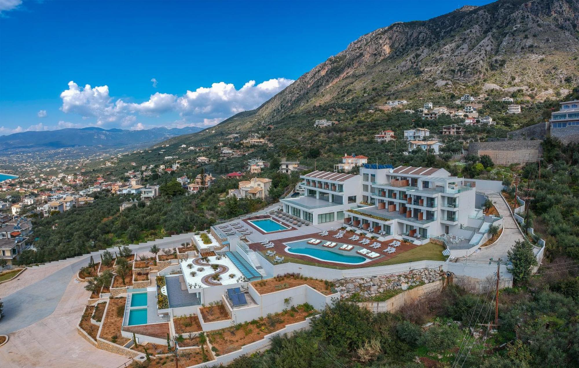 Messinian Icon Hotel & Suites Каламата Экстерьер фото